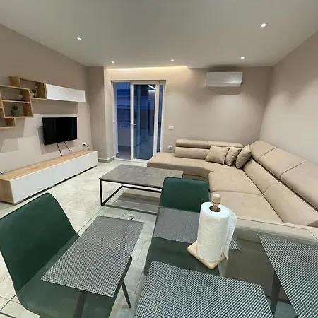 Sevians Apartment